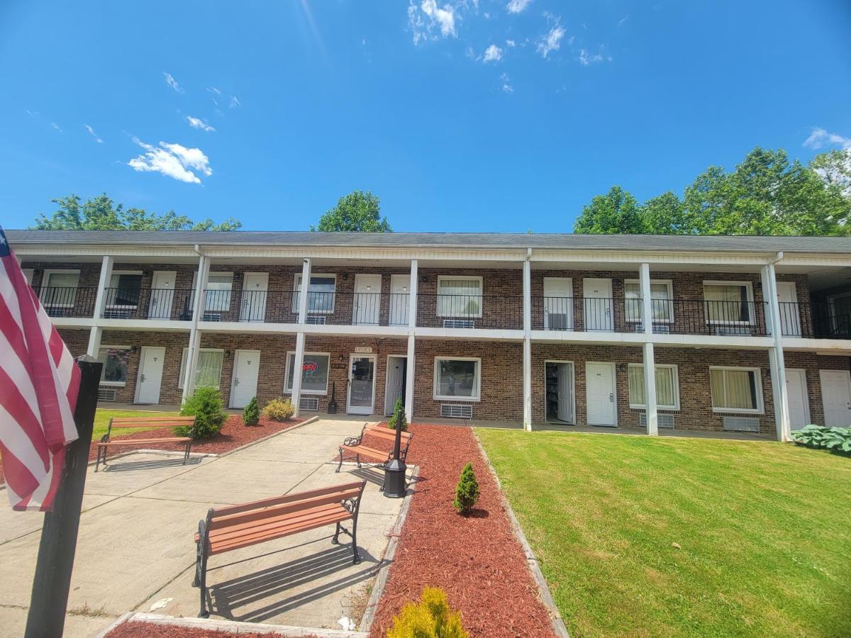 Elk Inn Motel 엘킨 외부 사진