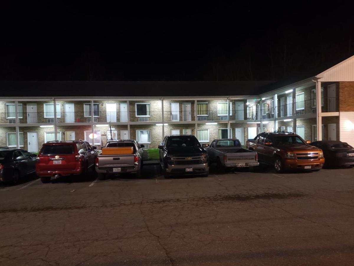 Elk Inn Motel 엘킨 외부 사진