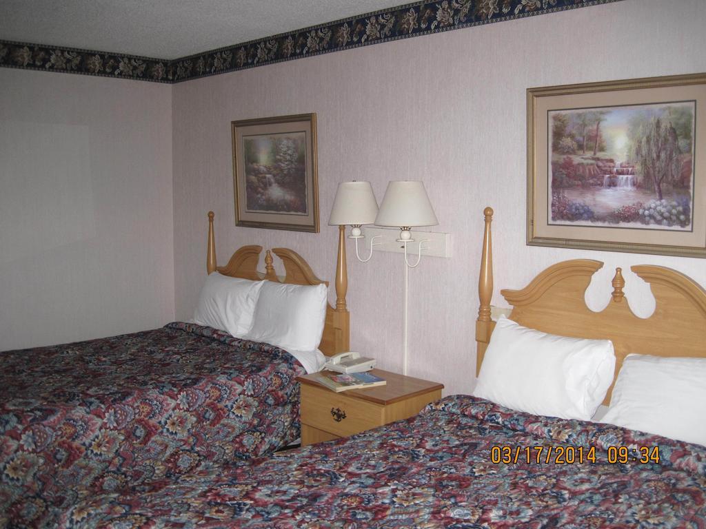 Elk Inn Motel 엘킨 객실 사진