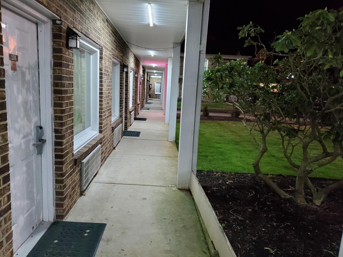 Elk Inn Motel 엘킨 외부 사진