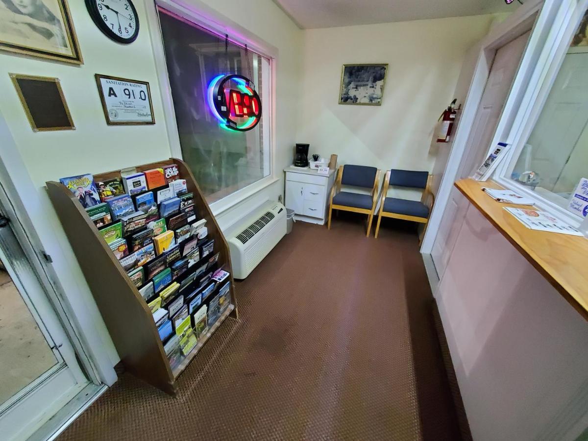 Elk Inn Motel 엘킨 외부 사진