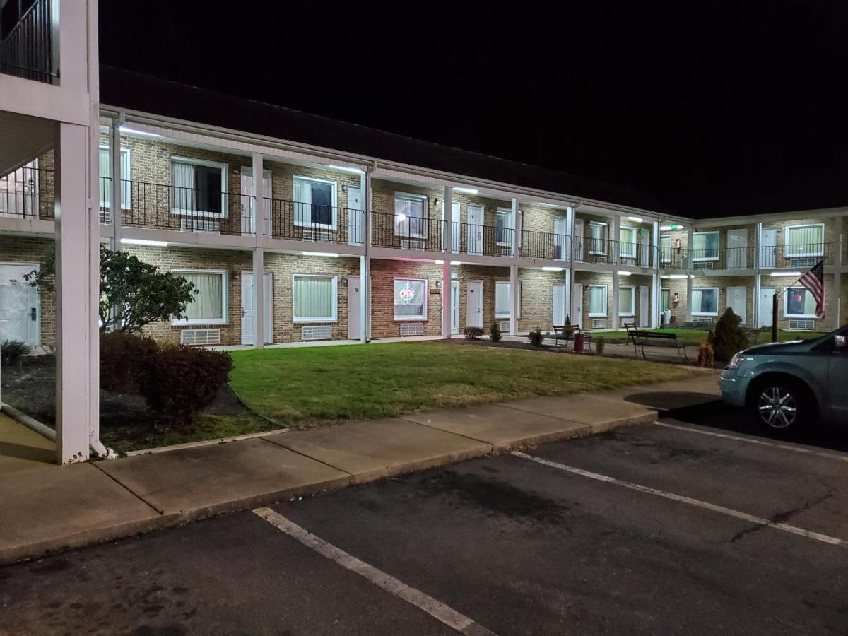 Elk Inn Motel 엘킨 외부 사진
